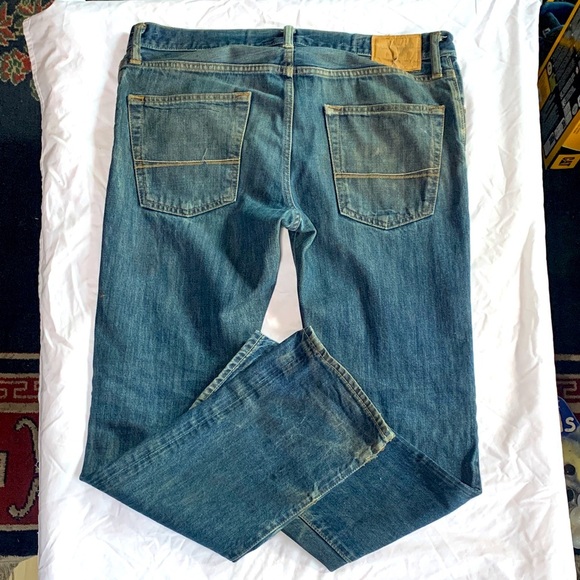 Abercrombie & Fitch Men's Blue Jeans, REMSEN Low Rise Slim Straight button down - Picture 2 of 11